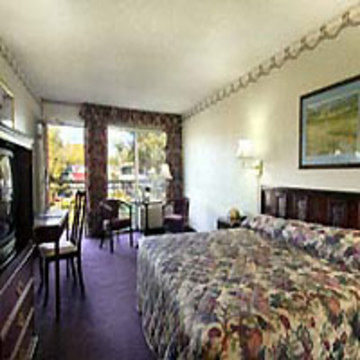 Howard Johnson By Wyndham Albany