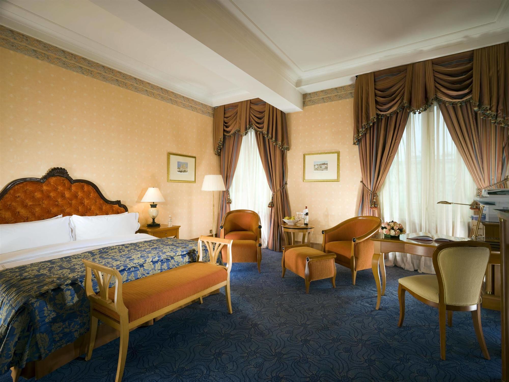 Howard Johnson By Wyndham